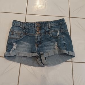 4/$40 High Rise Jean Shorts - Size 7 (Juniors)
